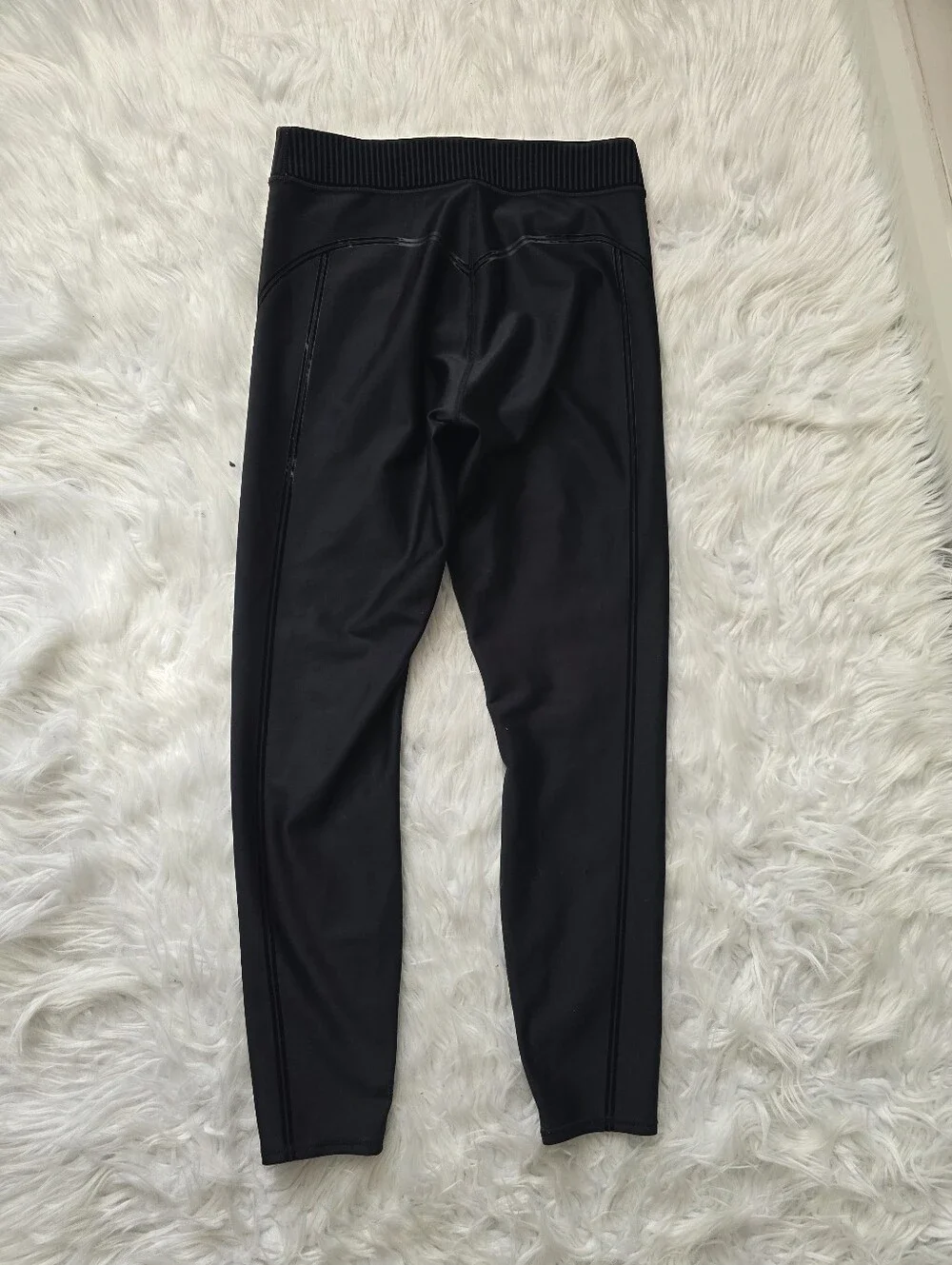 Alo High-Waist Black Leggings